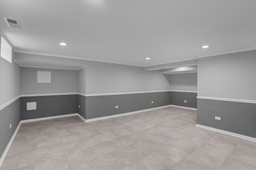 8500 Calumet Ave, Chicago IL 60619-6026 exterior