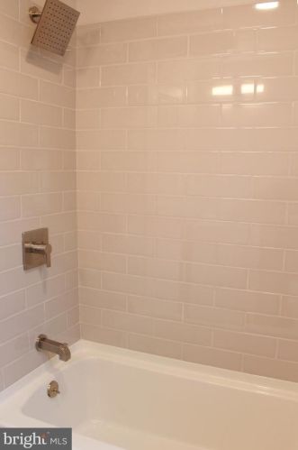 343 Christian St, Philadelphia PA 19147-4004 exterior