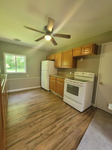 1095 Shr Dr, Catawissa MO 63015-1122 exterior