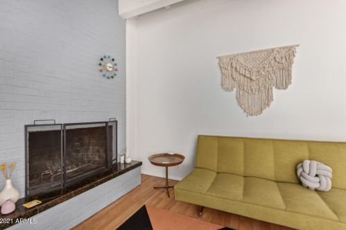 4027 45 Pl, Phoenix AZ 85050-6843 exterior