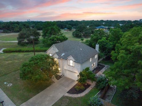 5311 Bull, Austin TX 78727-6644 exterior