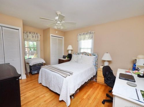 5 Brg St, Norwalk CT 06855-1500 exterior