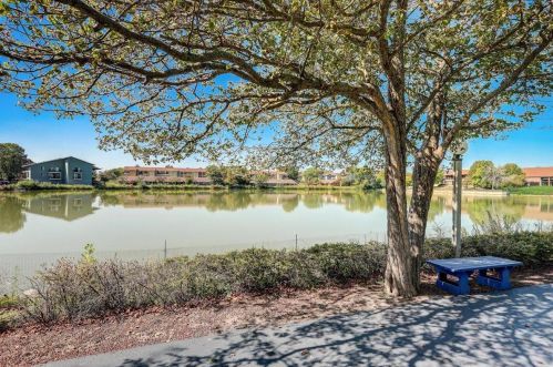 9039 70, Milwaukee WI 53218-2212 exterior