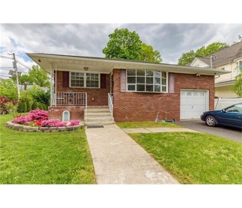 226 Maple Ave, Rahway NJ  07065-3109 exterior