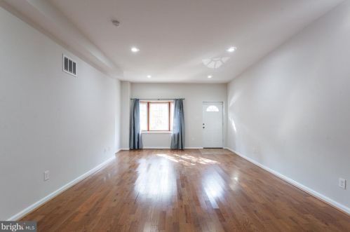 1511 Mckean St, Philadelphia PA  19145-3033 exterior