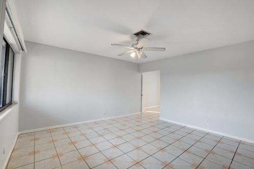 113 Atlantic Dr, Boynton Beach FL 33435-1612 exterior