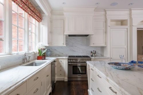 2959 Andrews Dr, Atlanta GA  30305-2905 exterior