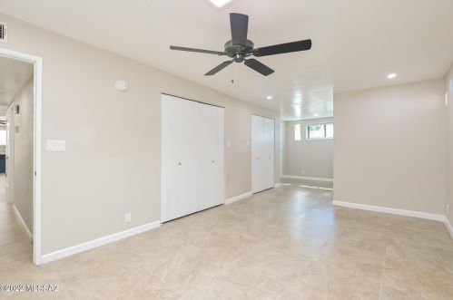 8648 Kenyon Dr, Tucson AZ  85710-4234 exterior