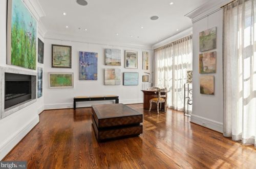 2735 Cathedral Ave, Washington DC  20008-4119 exterior