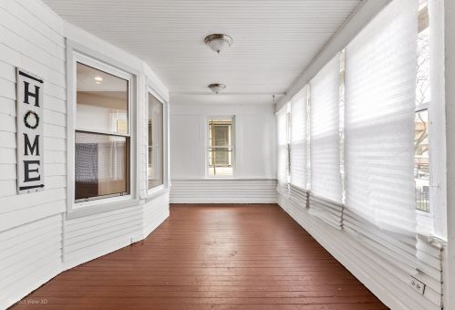 5411 Haddon Ave, Chicago, IL 60651-2811