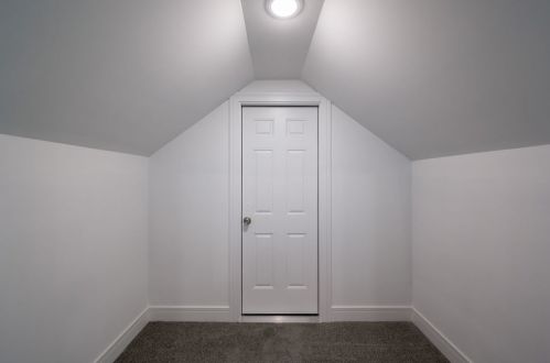 5527 Haddon Ave, Chicago IL  60651-2702 exterior