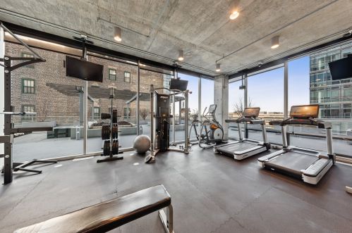 611 Wells St, Chicago IL  60607-4782 exterior