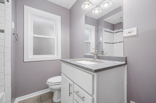 6240 Kildare Ave, Chicago IL 60803-2109 exterior