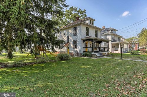 932 Broadway, Hanover, PA 17331-1503