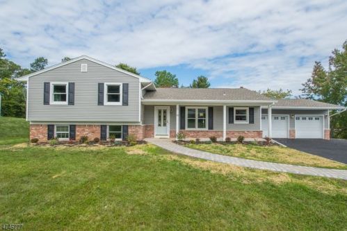 14 Fleetwood Dr, Rockaway NJ  07866-2222 exterior