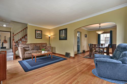 2744 74th St, Milwaukee, WI 53219-2801