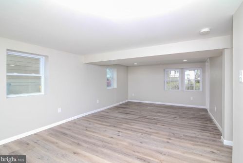 9 Shelton Ave, Trenton NJ  08618-1818 exterior