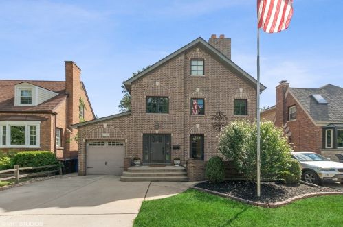 10729 Fairfield Ave, Chicago, IL 60655-1720