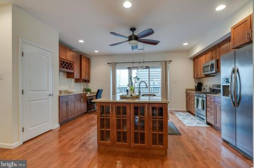 522 Carpenter St, Philadelphia PA 19147-4033 exterior