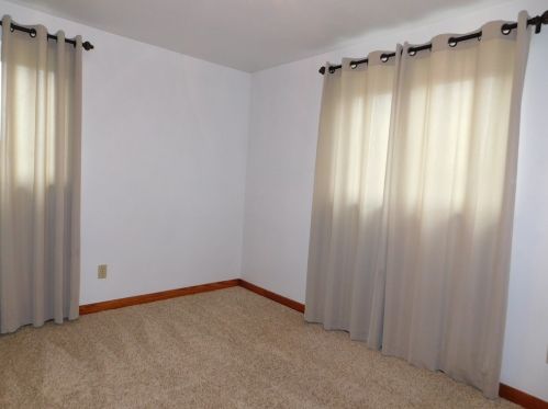 362 Bartola St, Pittsburgh PA 15243-1435 exterior