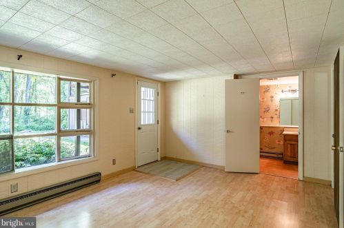 1279 Hanover St, Pottstown PA 19465-7633 exterior