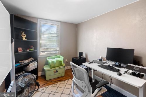 134 Weymouth Rd, Darby PA 19023-1424 exterior