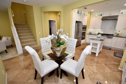 3208 Carrotwood Dr, Tustin, CA 92782-1912