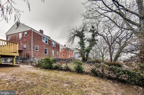 5506 C St, Washington DC  20019-6337 exterior