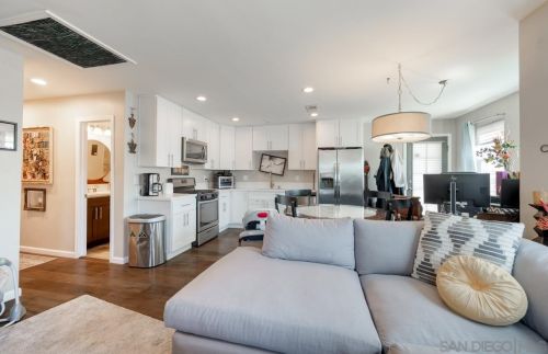 3519 Menlo Ave, San Diego CA  92105-3525 exterior