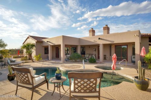 3632 Camino De Jaime, Tucson AZ  85718-7432 exterior