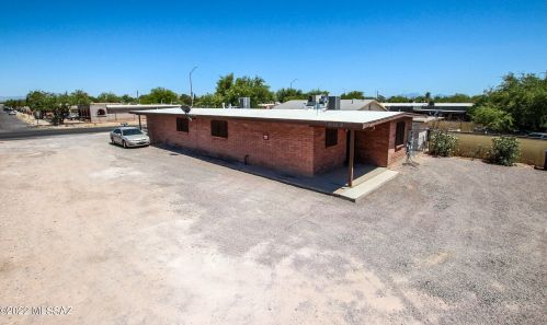 5040 17 St, Tucson AZ 85719-6766 exterior