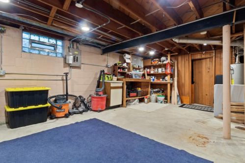 2917 38, Milwaukee WI 53210-2549 exterior