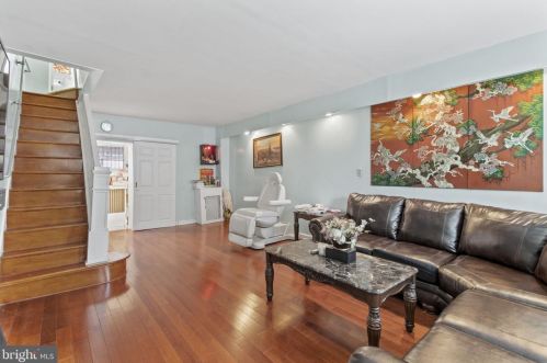 2564 Coral St, Philadelphia PA  19125-1336 exterior