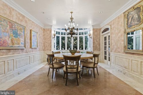 3005 45th St, Washington DC 20016-3528 exterior