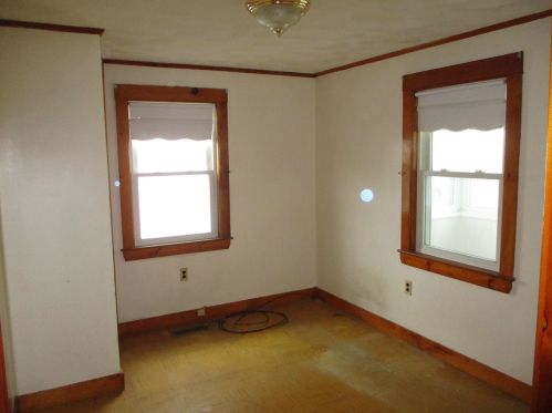 164 Tilton St, Seabrook NH 03874-4739 exterior