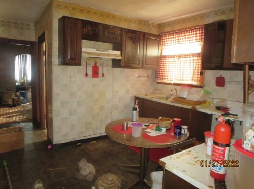 7328 Paulina St, Chicago IL 60626-1608 exterior