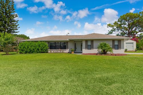 2091 Westmoreland Blvd, Fort Pierce, FL 34952-5831