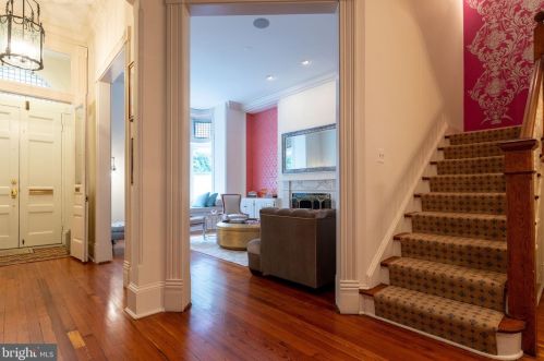 2022 Hillyer Pl, Washington DC  20009-1006 exterior