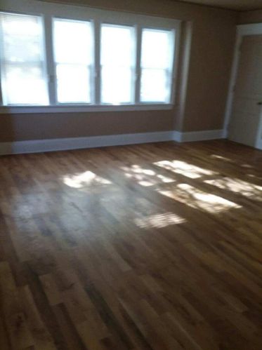 1914 Vienna Ave, Milwaukee, WI 53206-2470