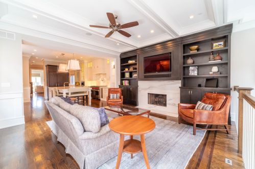 1829 Bissell St, Chicago IL 60614-5012 exterior