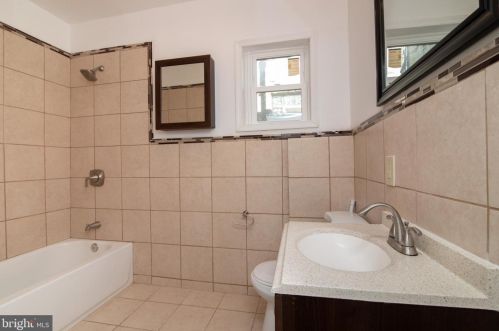 1231 26 St, Philadelphia PA 19121-4603 exterior