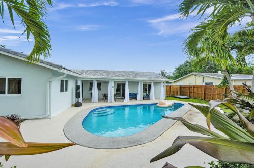 4775 5th Ave, Boca Raton FL  33431-4605 exterior