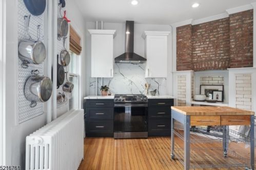 476 Summit Ave, Maplewood NJ  07040-1308 exterior