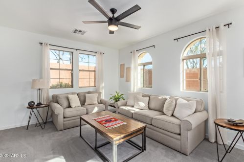 5310 Chisum Trl, Phoenix AZ  85083-6356 exterior