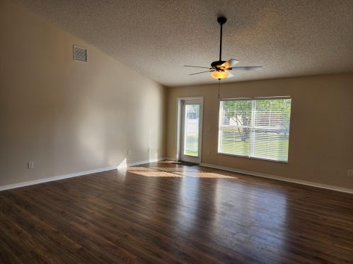 1161 Clifton Ln, Fort Pierce FL  34983-3201 exterior