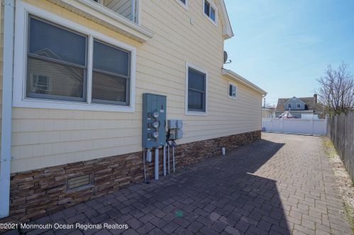 100 Vance Ave, Lavallette NJ 08735-2239 exterior