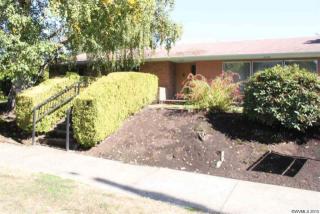 810 15 St, Salem OR  97302-6200 exterior