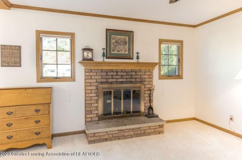 3914 Pr Ln, Dewitt MI exterior