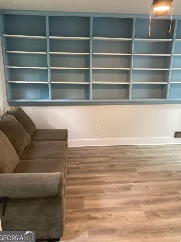 2933 Margaret Mitchell Ct, Atlanta GA 30327-1614 exterior