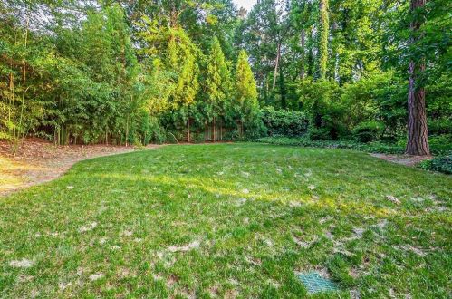 755 Glenridge Close Dr, Atlanta GA  30328-3476 exterior